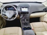 Used 2019 Lincoln MKT AWD image 3