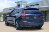 Used 2018 Volvo XC60 T6 Momentum w/ Convenience Package image 4