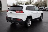 Used 2018 Jeep Cherokee Limited image 3