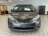 Used 2014 Toyota Sienna L image 2
