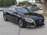 Used 2024 Nissan Altima 2.5 SV image 2