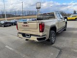 Used 2022 GMC Sierra 1500 AT4 w/ AT4 Preferred Package image 5