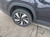 Used 2024 Volkswagen Atlas SE image 4