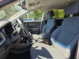 Used 2017 Kia Sorento LX w/ LX Convenience Package image 2