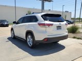Used 2014 Toyota Highlander Limited Platinum image 6