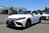 Used 2023 Toyota Camry SE image 3