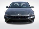 New 2025 Hyundai Elantra SE image 2