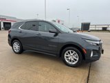 Used 2022 Chevrolet Equinox LT image 2