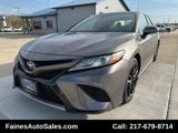 Used 2018 Toyota Camry XSE image 2
