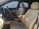 Certified 2025 Porsche Macan image 5