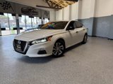 Used 2021 Nissan Altima 2.0 SR image 3