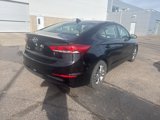 Used 2017 Hyundai Elantra SE image 5