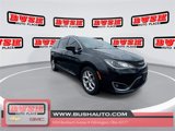 Used 2017 Chrysler Pacifica Touring-L Plus w/ Advanced Safetytec Group image 4