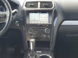 Used 2017 Ford Explorer XLT w/ Equipment Group 202A image 4