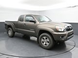 Used 2014 Toyota Tacoma 4x4 Access Cab V6 image 2