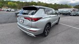 Used 2022 Mitsubishi Outlander SE image 5