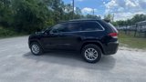 Used 2021 Jeep Grand Cherokee Laredo image 6