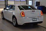 Used 2020 Chrysler 300 Touring image 5