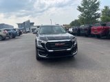 Used 2024 GMC Terrain SLE w/ Driver Convenience Package image 3