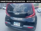 Used 2022 Kia Soul LX w/ Technology Package image 4