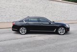 Used 2016 BMW 750i w/ Executive Package image 4