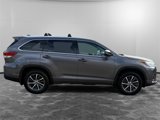 Used 2018 Toyota Highlander XLE image 6