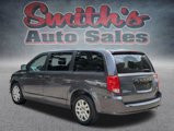 Used 2018 Dodge Grand Caravan SE image 4