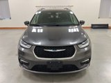 Used 2021 Chrysler Pacifica Touring-L image 3