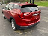 Used 2024 GMC Terrain SLE w/ Driver Convenience Package image 3