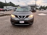Used 2016 Nissan Rogue SV w/ SV Premium Package image 2