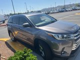 Used 2019 Toyota Highlander Limited image 4
