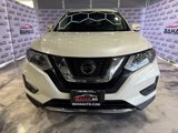 Used 2020 Nissan Rogue SV image 2
