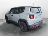 Used 2017 Jeep Renegade Sport image 3