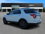Used 2017 Ford Explorer XLT w/ Equipment Group 202A image 6