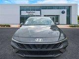 Used 2024 Hyundai Elantra SEL image 2