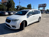Used 2022 Chrysler Pacifica Touring-L image 4