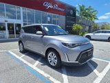 Used 2023 Kia Soul LX image 2
