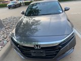 Used 2020 Honda Accord Touring image 2