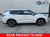 Used 2022 Mitsubishi Outlander ES image 2