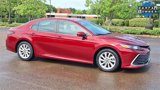 Used 2021 Toyota Camry LE image 2