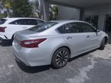 Used 2018 Nissan Altima 2.5 SV image 2
