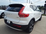 New 2025 Volvo XC40 B5 Core w/ Protection Package Premier image 6