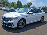 Used 2024 Volkswagen Jetta SEL image 3