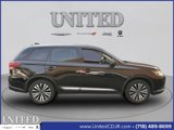 Used 2020 Mitsubishi Outlander SE image 2