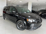 Used 2017 Dodge Grand Caravan GT image 3