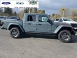 New 2025 Jeep Gladiator Mojave image 4
