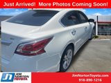 Used 2015 Nissan Altima 2.5 SV image 3