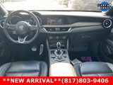 Used 2022 Alfa Romeo Stelvio Ti image 2