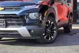 Used 2022 Chevrolet TrailBlazer LT image 2