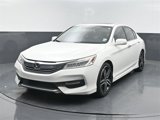 Used 2016 Honda Accord Touring image 3